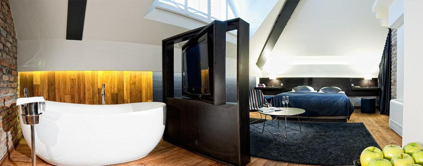 Hotel Remes Opalenica Rom bilde