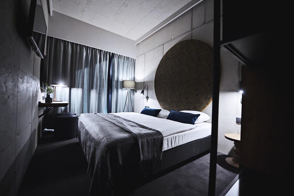Hotel Remes Opalenica Eksteriør bilde